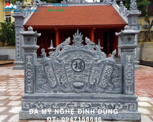 Cuốn Thư Đá 13