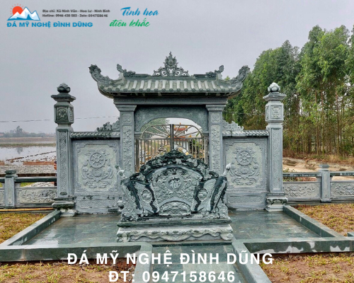 Cổng Đá 13